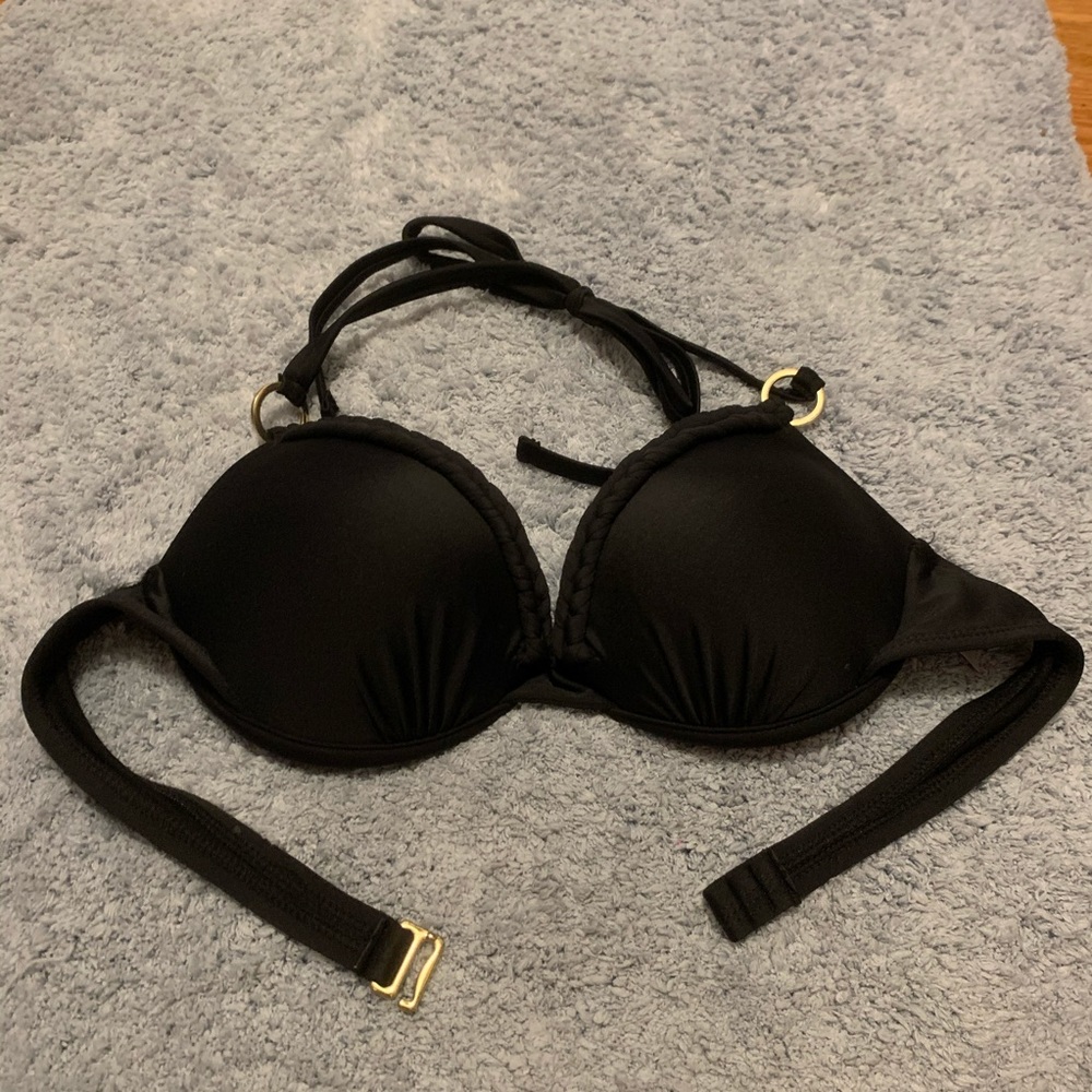 ✨2/$12✨ Lightly Padded Black Swimtop